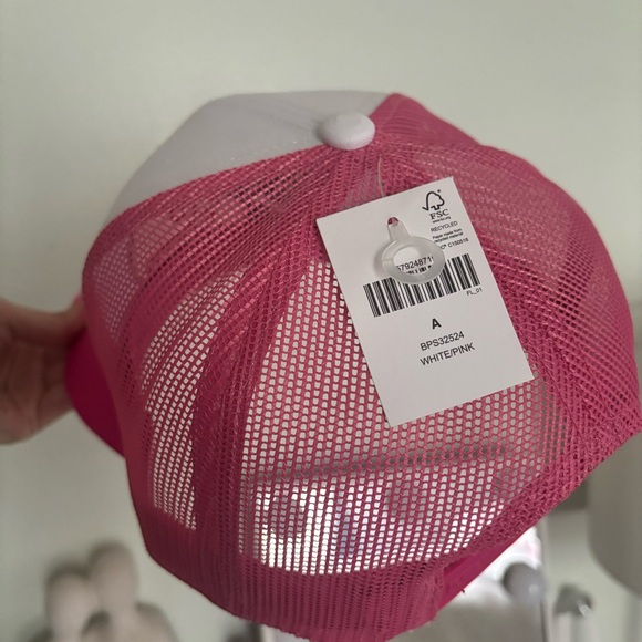 New Bass pro hat 𐙚 ₊ ⊹ ♡ - Picture 3 of 3